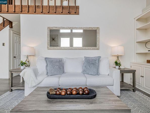 290 Olympian Way, Pacifica CA 94044