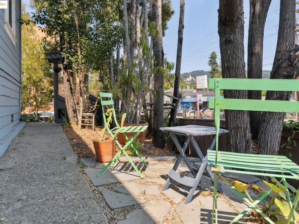 3477 Boston Ave 4, Oakland CA 94602