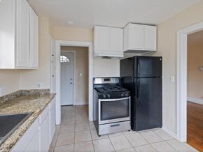 10109 Plymouth St, Oakland CA 94603