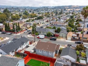 10109 Plymouth St, Oakland CA 94603