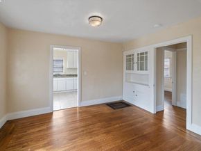 10109 Plymouth St, Oakland CA 94603