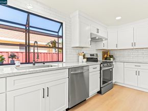 32945 Regents Blvd, Union City CA 94587