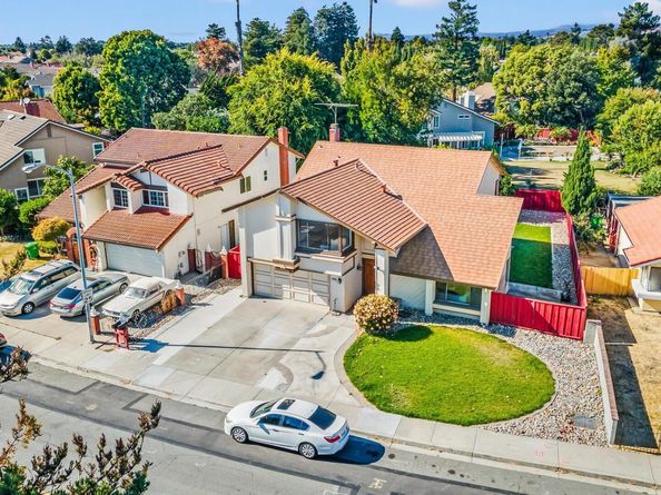 32945 Regents Blvd, Union City CA 94587
