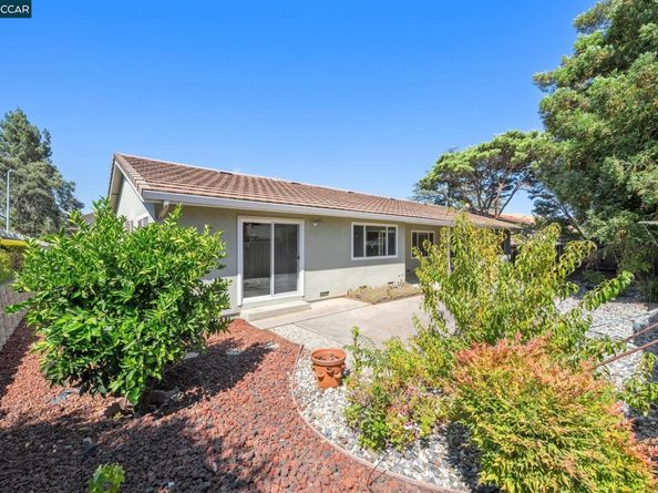 30 Mt. McKinley Ct., Clayton CA 94517