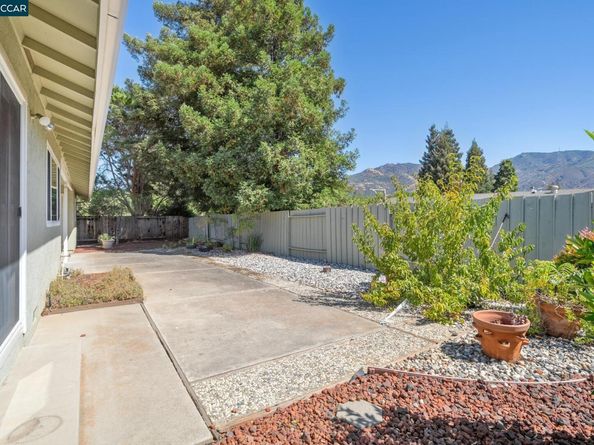 30 Mt. McKinley Ct., Clayton CA 94517