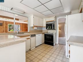 30 Mt. McKinley Ct., Clayton CA 94517