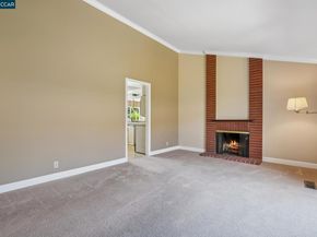 30 Mt. McKinley Ct., Clayton CA 94517