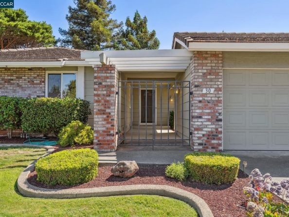 30 Mt. McKinley Ct., Clayton CA 94517