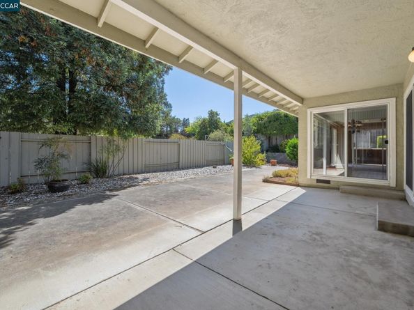 30 Mt. McKinley Ct., Clayton CA 94517
