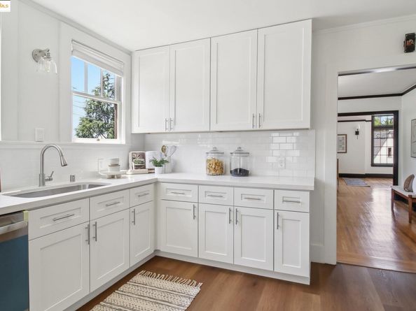 2900 Sheffield Ave, Oakland CA 94602