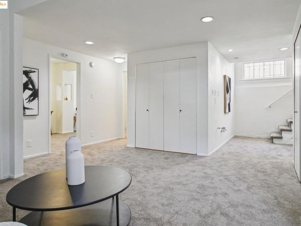 2900 Sheffield Ave, Oakland CA 94602
