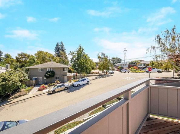 5320 Nash Way, Castro Valley CA 94546