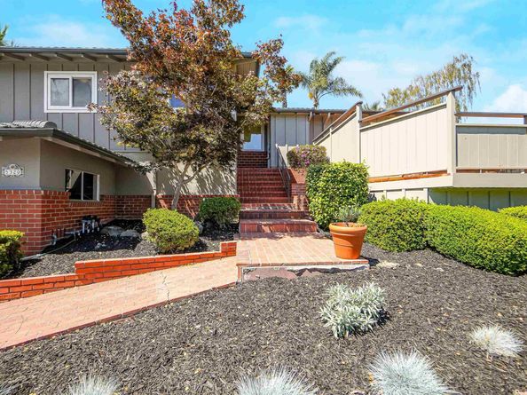 5320 Nash Way, Castro Valley CA 94546