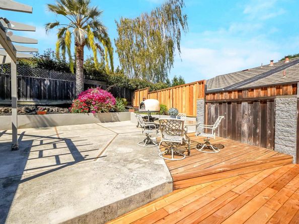 5320 Nash Way, Castro Valley CA 94546