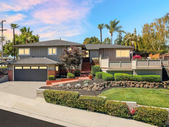 5320 Nash Way, Castro Valley CA 94546