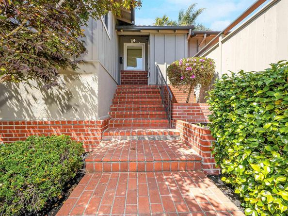 5320 Nash Way, Castro Valley CA 94546