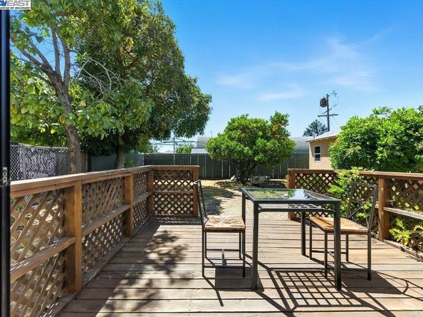 15967 Paseo Del Campo, San Lorenzo CA 94580