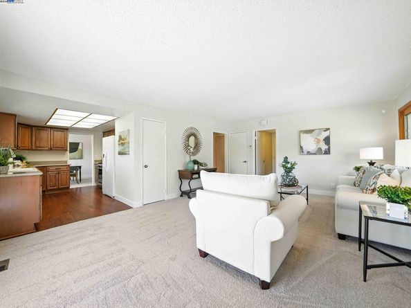 2858 Superior Dr, Livermore CA 94550