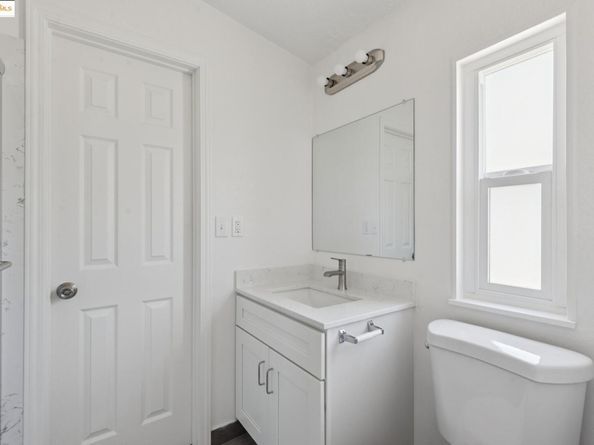 2455 89Th Ave, Oakland CA 94605