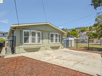 2455 89Th Ave