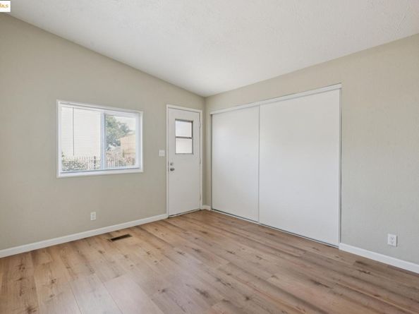 2455 89Th Ave, Oakland CA 94605