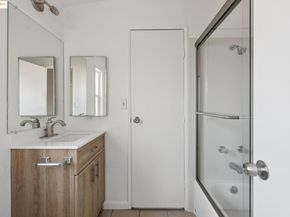 2455 89Th Ave, Oakland CA 94605