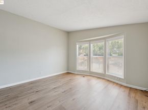 2455 89Th Ave, Oakland CA 94605