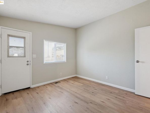 2455 89Th Ave, Oakland CA 94605