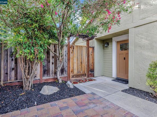 7684 Arbor Creek Cir, Dublin CA 94568