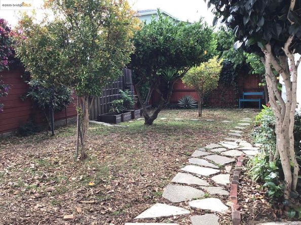 3712 Patterson AVE, Oakland CA 94619