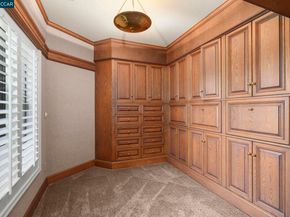 738 Mandarin Ln, Walnut Creek CA 94598