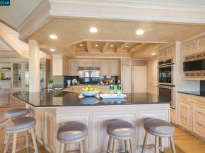 738 Mandarin Ln, Walnut Creek CA 94598