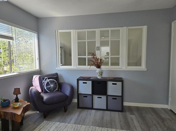 3687 Maple Ave 9, Oakland CA 94602
