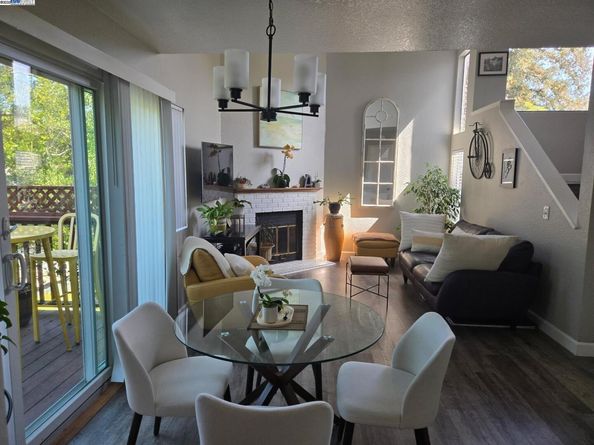 3687 Maple Ave 9, Oakland CA 94602