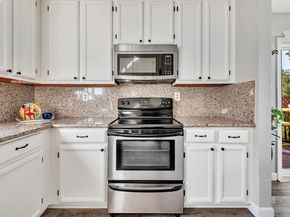 3687 Maple Ave 9, Oakland CA 94602