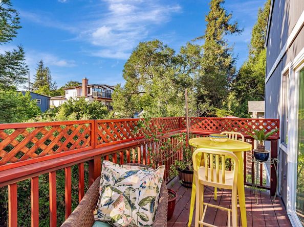 3687 Maple Ave 9, Oakland CA 94602