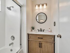 3687 Maple Ave 9, Oakland CA 94602