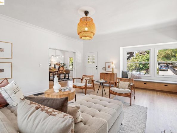 2848 Russell St, Berkeley CA 94705