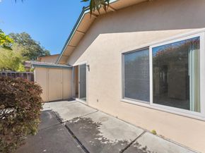27439 Ponderosa Ct, Hayward CA 94545