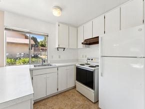 27439 Ponderosa Ct, Hayward CA 94545