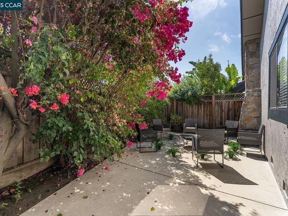 265 Woodbridge Cir, San Mateo CA 94403