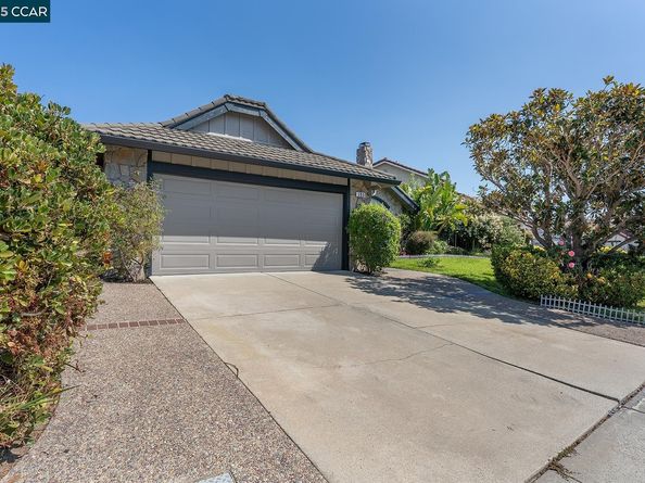 265 Woodbridge Cir, San Mateo CA 94403