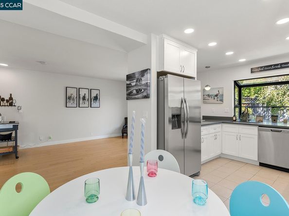 265 Woodbridge Cir, San Mateo CA 94403
