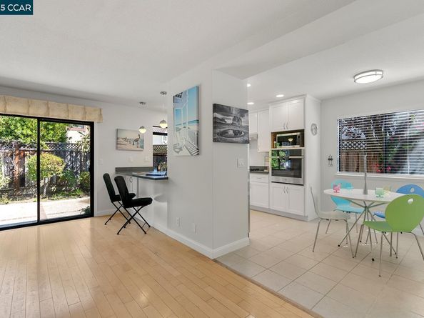 265 Woodbridge Cir, San Mateo CA 94403