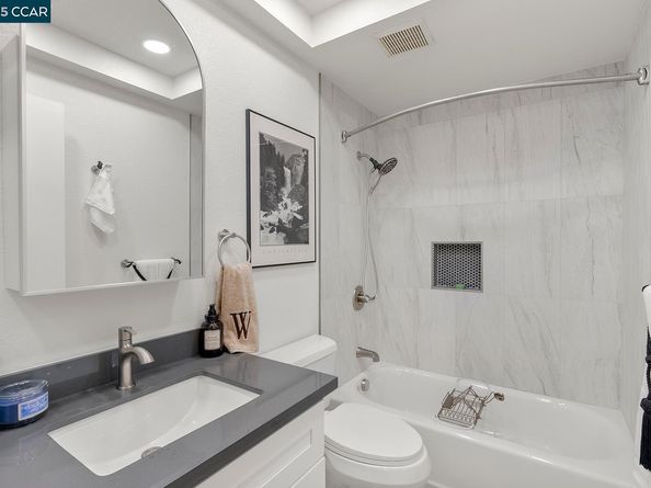 265 Woodbridge Cir, San Mateo CA 94403