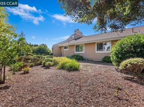 2323 Grosvenor Heights Ct, Livermore CA 94550