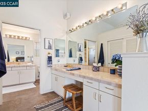 2323 Grosvenor Heights Ct, Livermore CA 94550