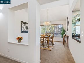 2323 Grosvenor Heights Ct, Livermore CA 94550