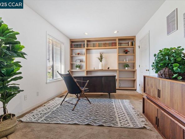 2323 Grosvenor Heights Ct, Livermore CA 94550