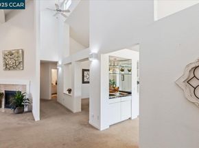 2323 Grosvenor Heights Ct, Livermore CA 94550